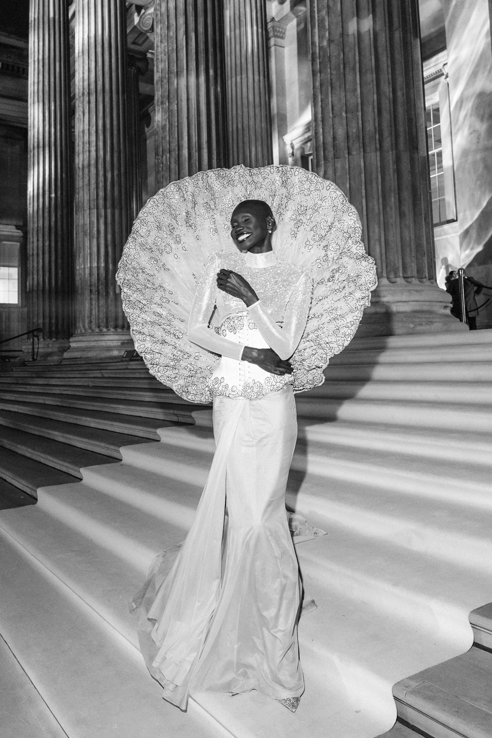 0423.theBritishMuseum thePinkBall @jamesdkelly.L1366870 0423.theBritishMuseum thePinkBall @jamesdkelly.L1366870